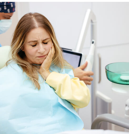 woman at the dentist